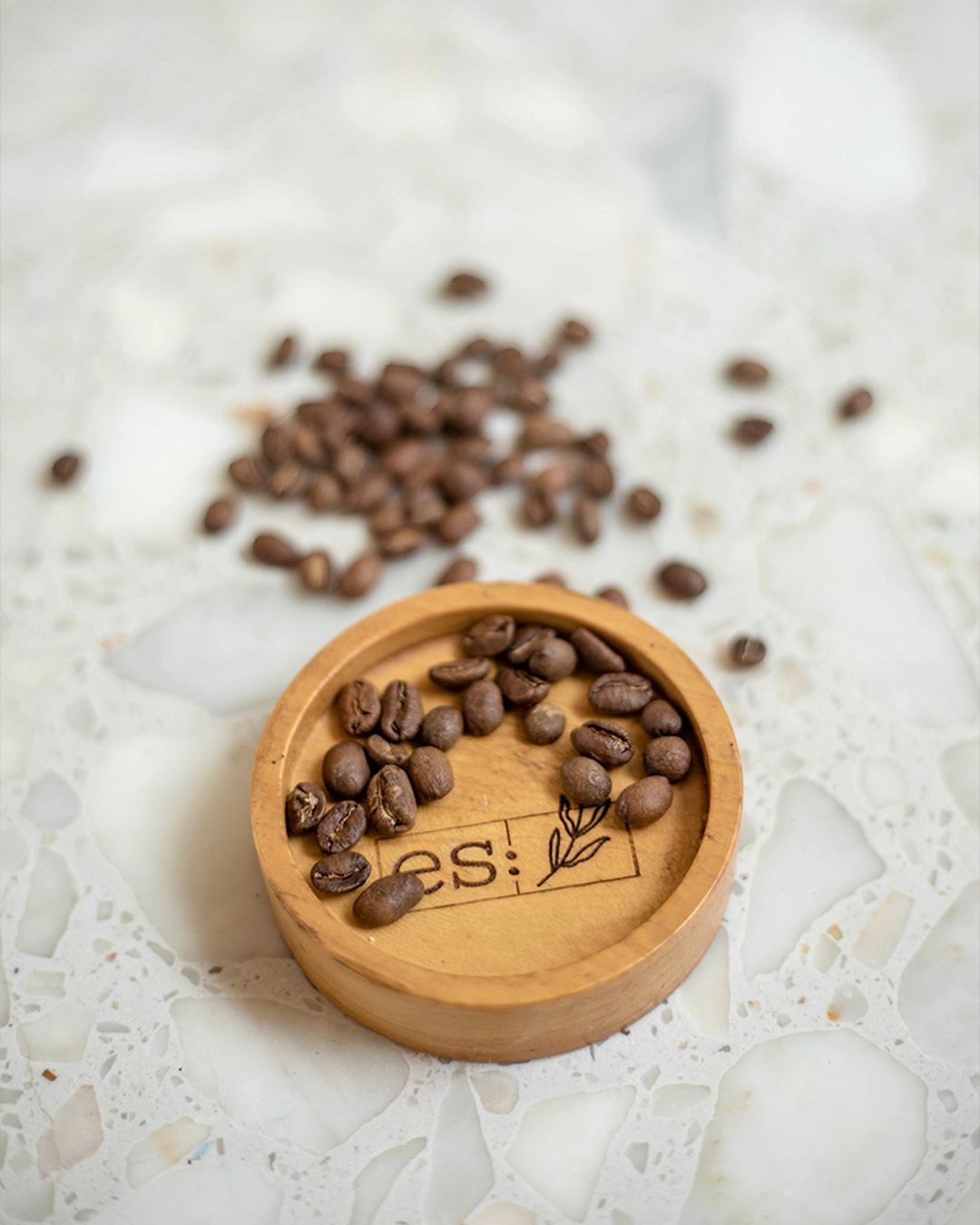 ES